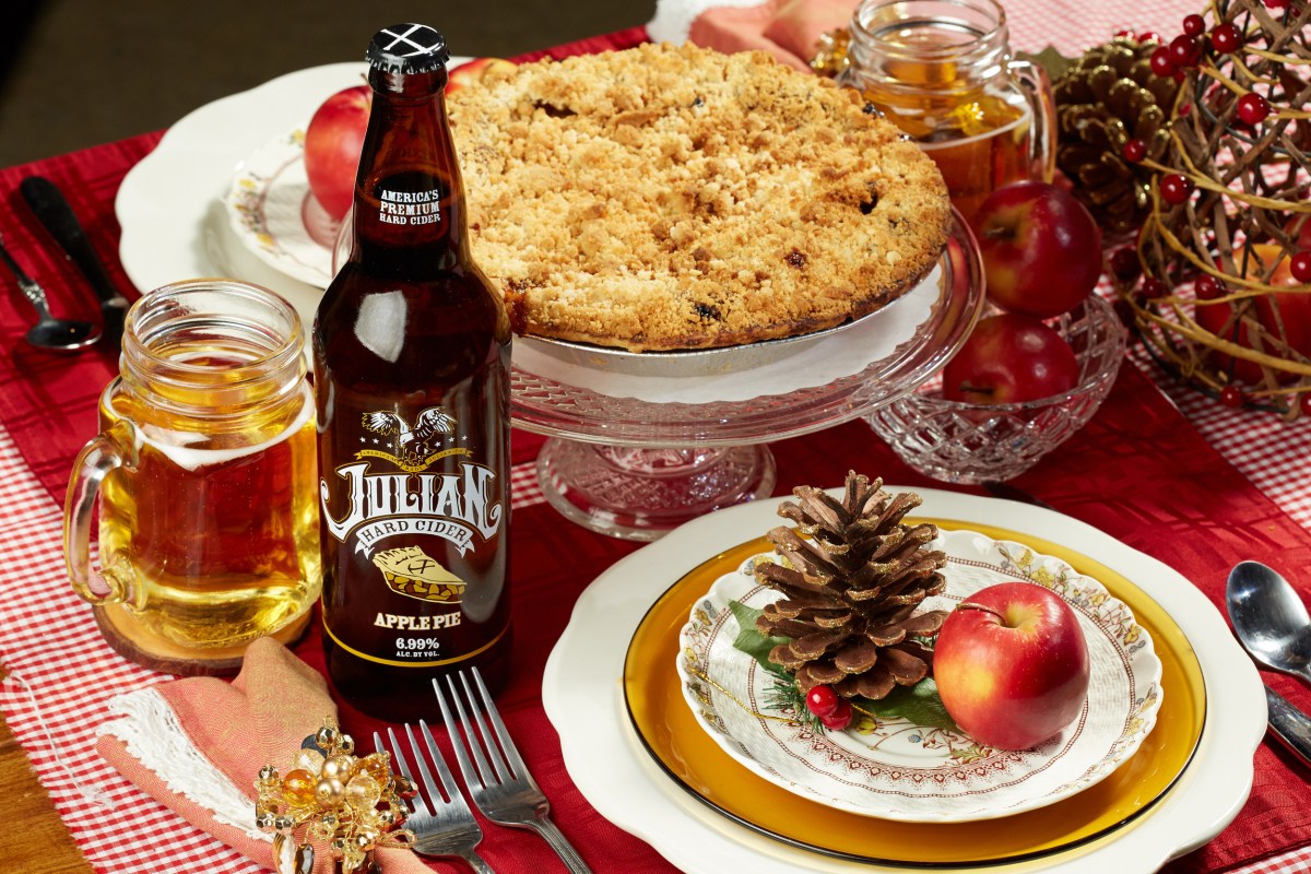 Julian Cider & Pie.jpg